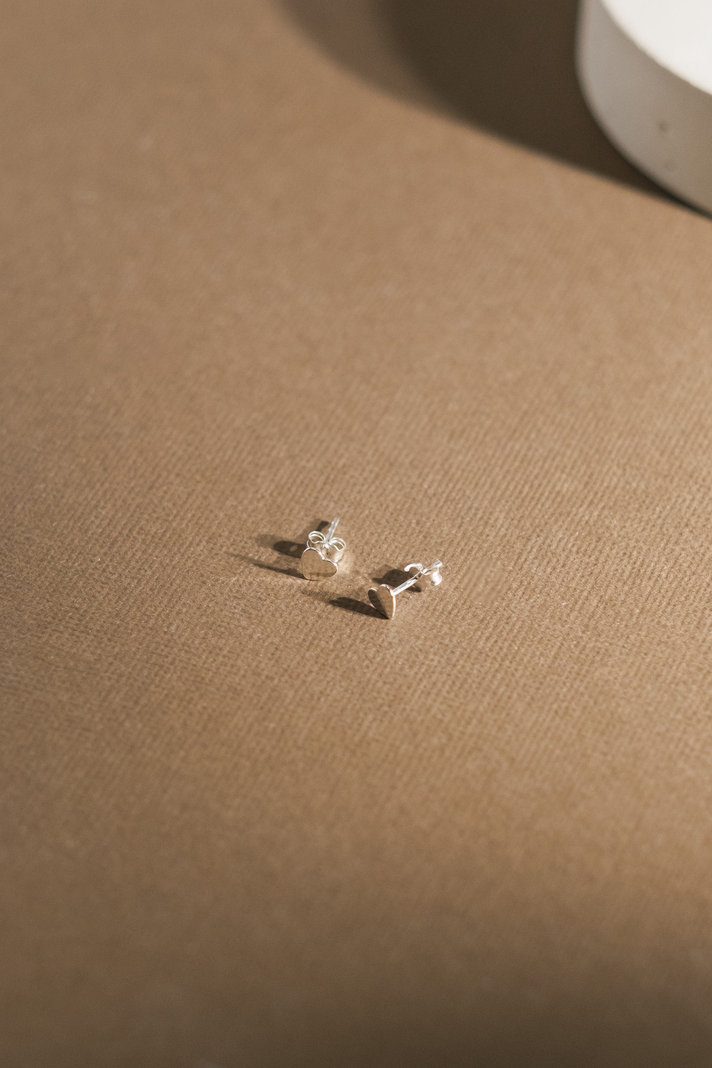 Heart stud earrings
