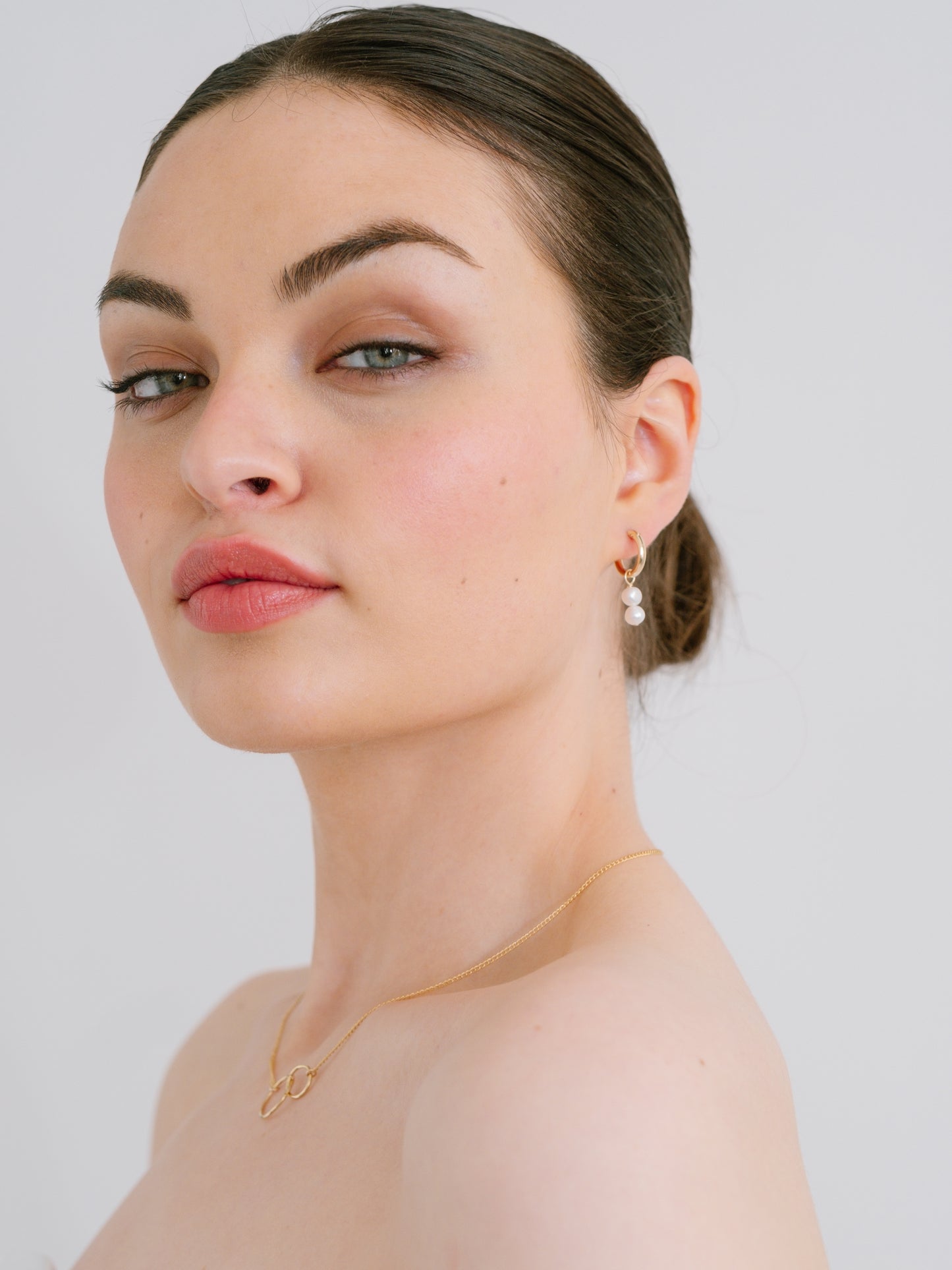 Bonnie pearl hoop earrings
