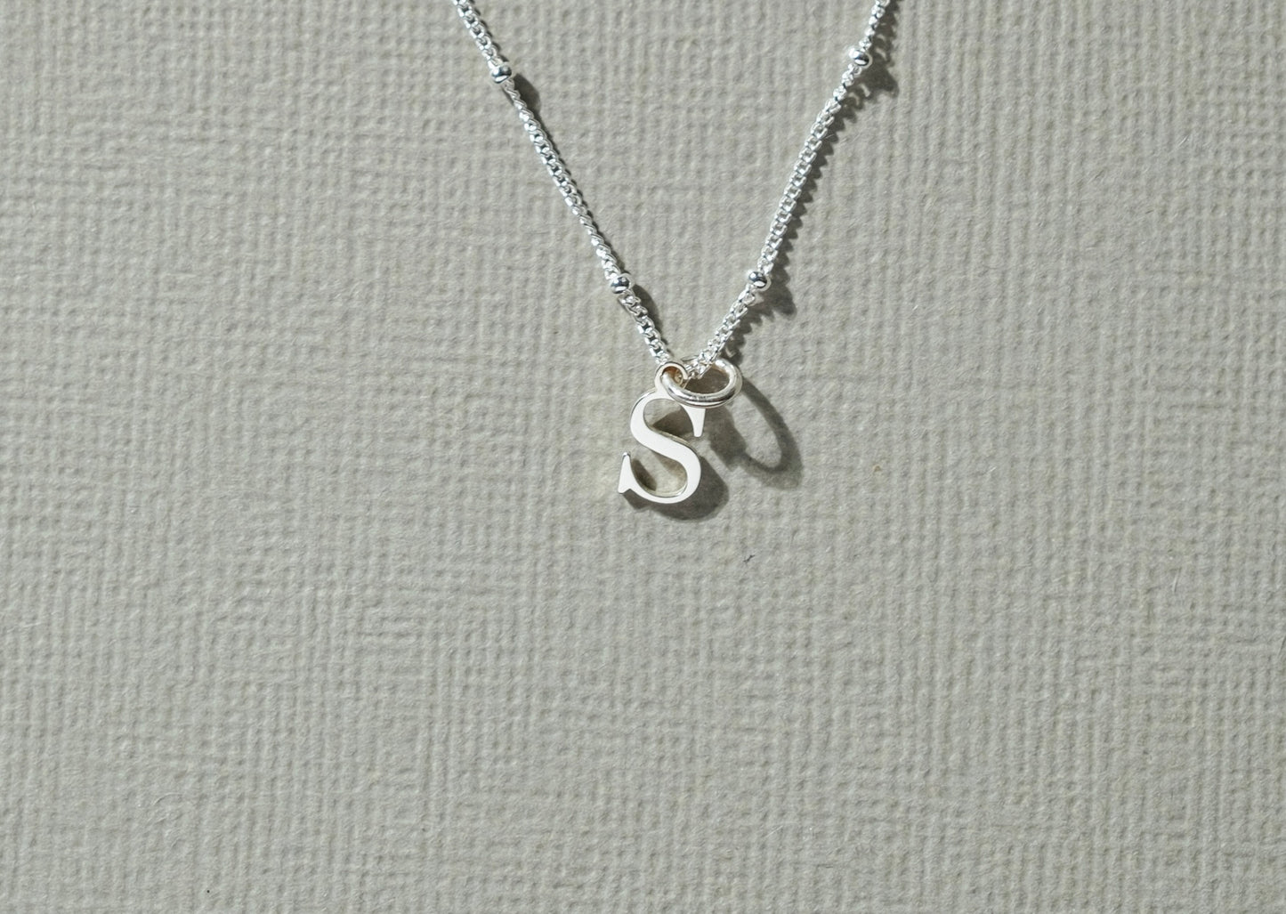 Initial pendant