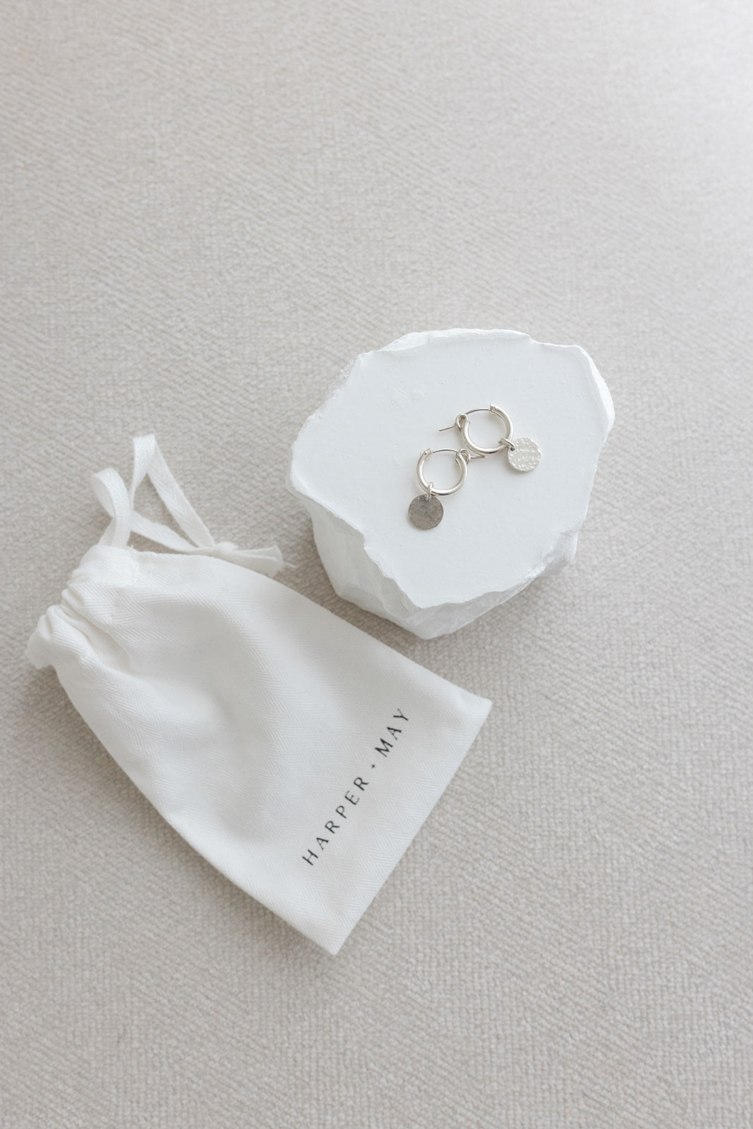 Ivy textured hoop earrings