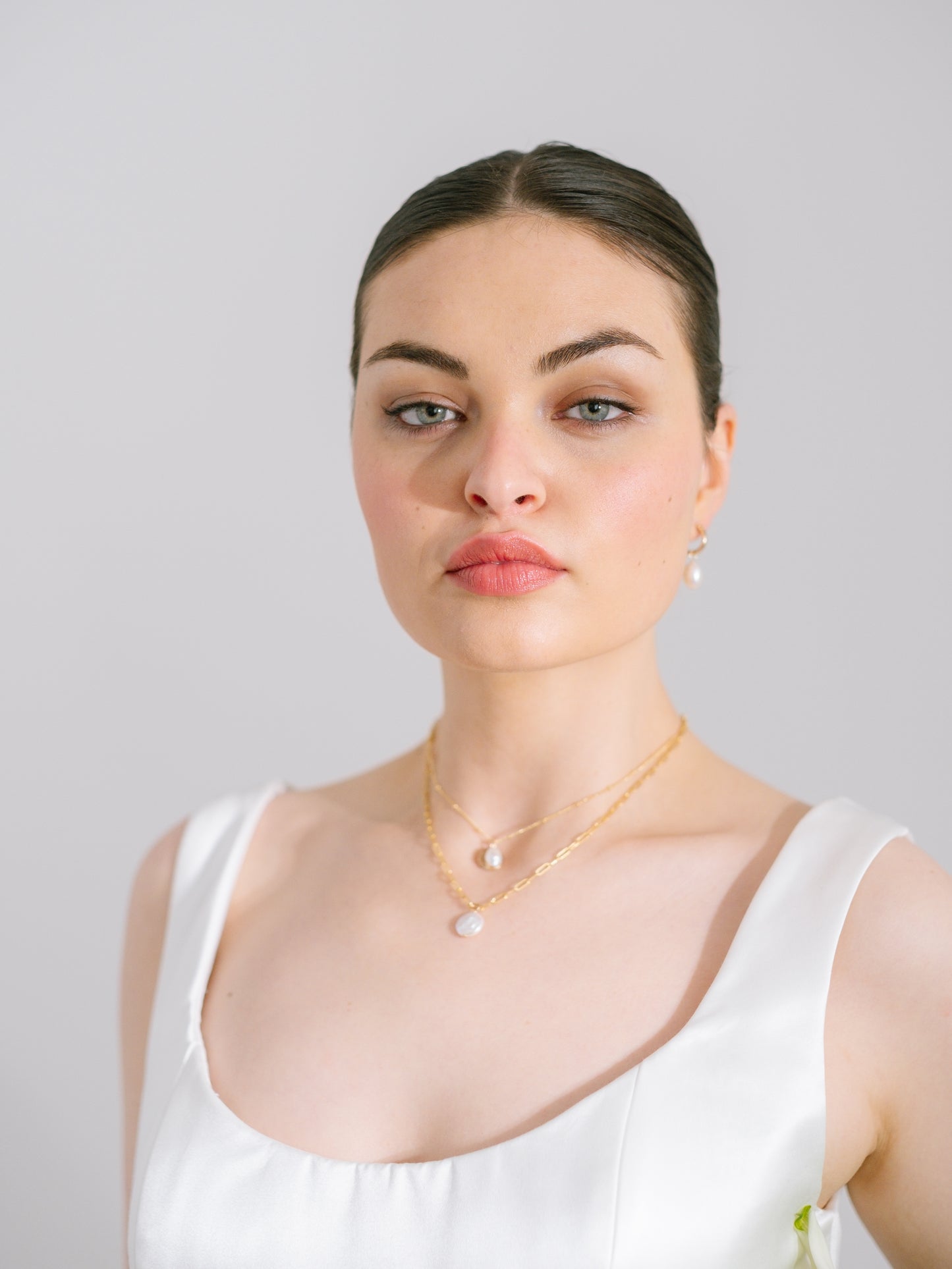Pearl coin necklace