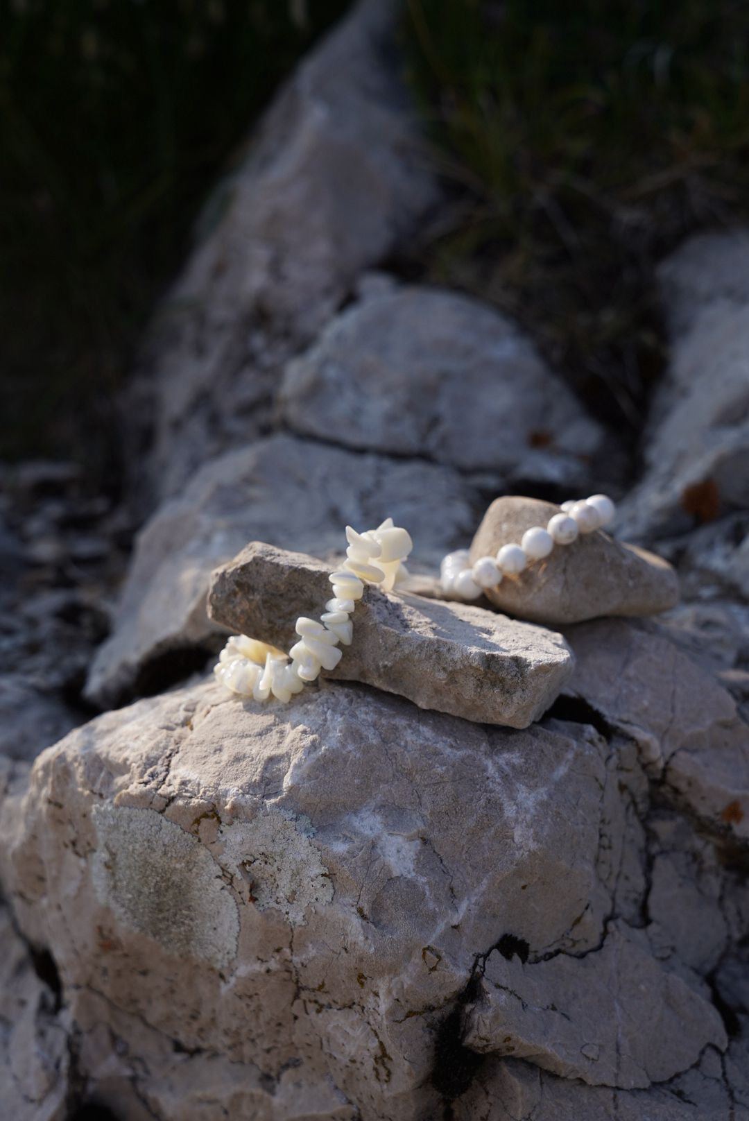 Magnesite bead bracelet