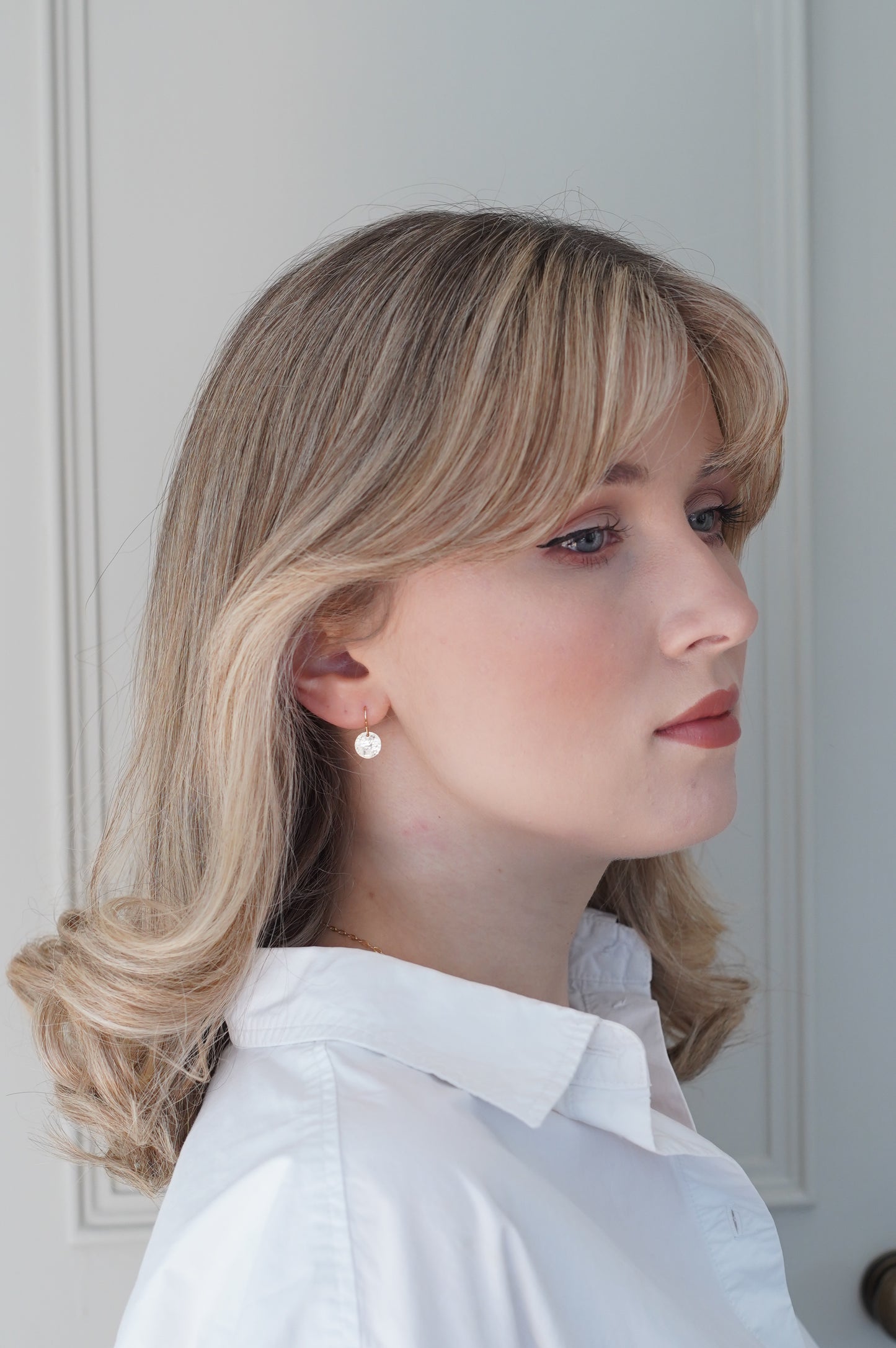 Jade hammered disc earrings