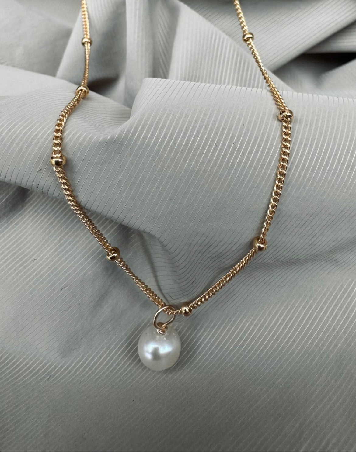 Pearl bracelet