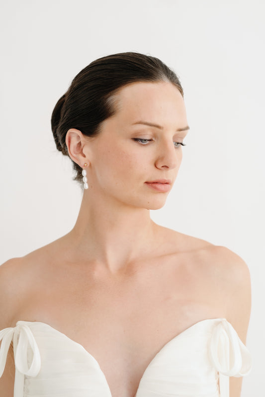 Pearl trio drop earrings
